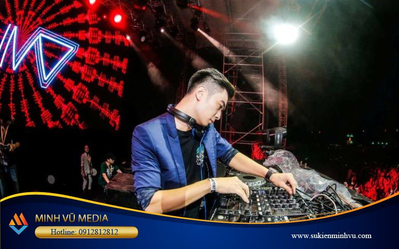 DJ sự kiện, hay còn gọi là Disk Jockey sự kiện