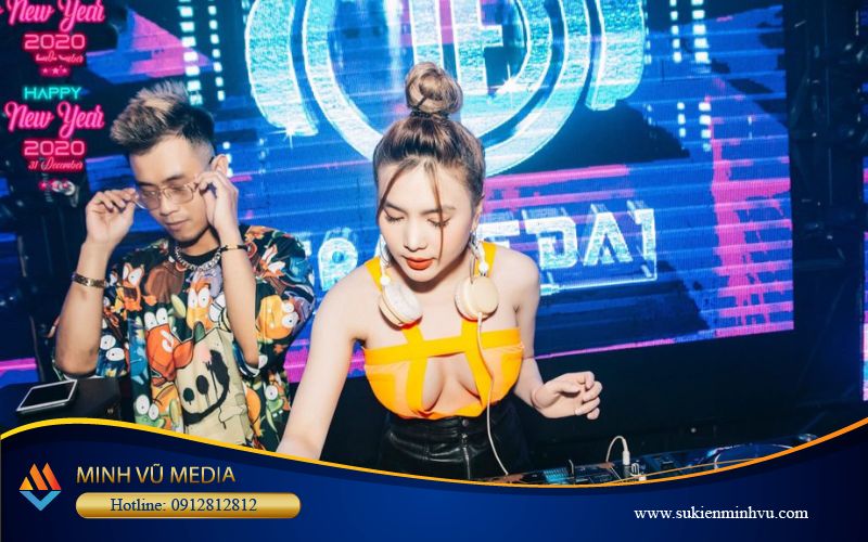 Cho thuê DJ sự kiện nữ dáng chuẩn, nóng bỏng