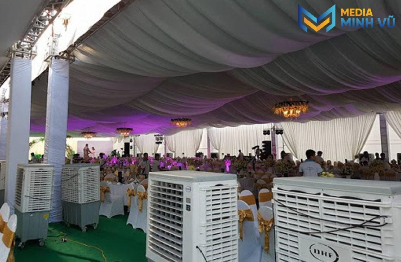 Hỗ Trợ 24/7 và Dịch Vụ Khách Hàng Tận Tâm.