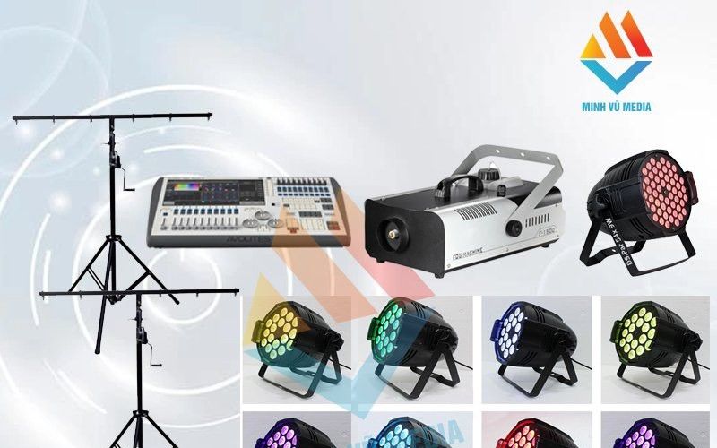 Trọn gói đèn chiếu sân khấu sự kiện loại 7