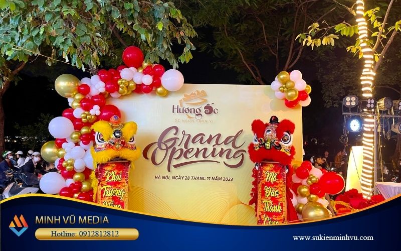 Tổ chức múa lân khai trương chào mừng